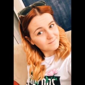 Meet your Posher, Chanel